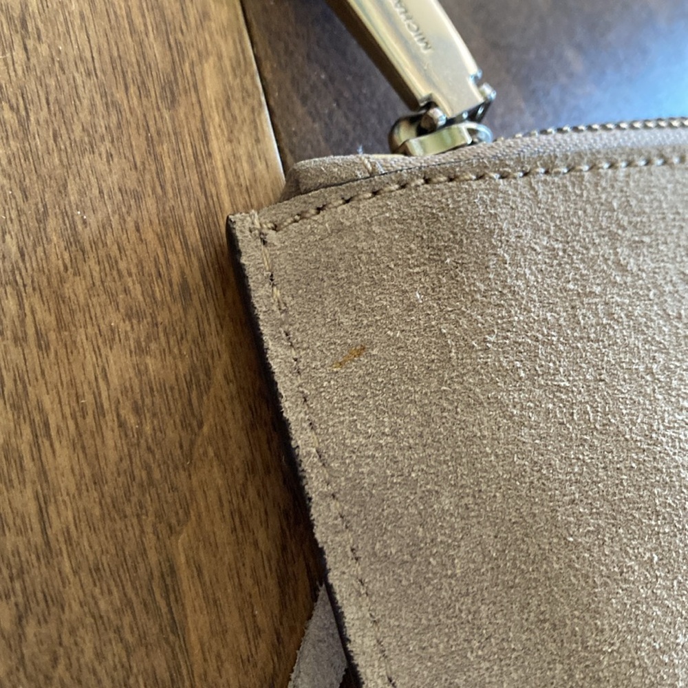 Michael Kors Clutch | Wristlet - Picture 6 of 6